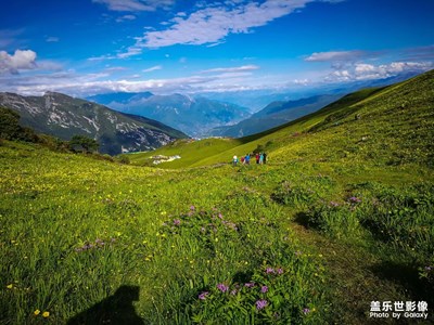 【蓋樂世社區(qū)2周年慶 】+ 韌  +阿壩州茂縣+高山花海九頂山