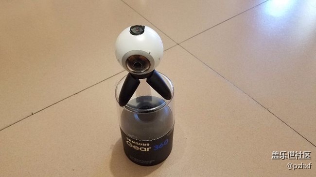 金幣商城1金幣奪寶的360全景相機已經(jīng)收到