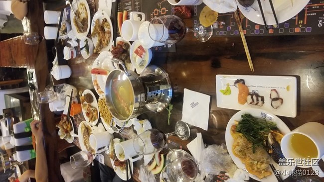 蓋樂世社區(qū)2歲了 齊聚大劇院四海一家