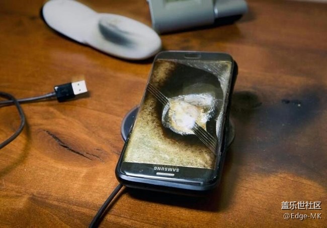 Galaxy S7 Edge充電過程中發(fā)生爆炸