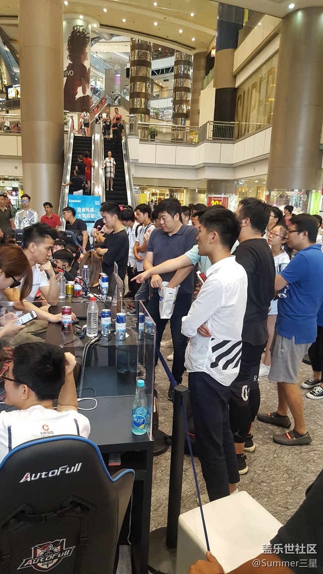 王者榮耀上海總決賽活動(dòng)現(xiàn)場(chǎng)