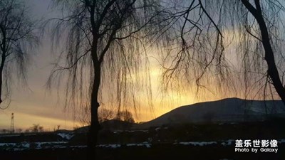 夕陽(yáng)紅