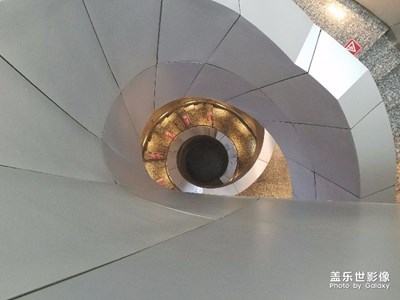 《上帝之眼》+ 建筑內(nèi)