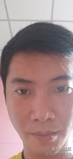 s8+前置攝像頭，成像差噪點(diǎn)多，遠(yuǎn)沒有s6edge前置拍照效果好