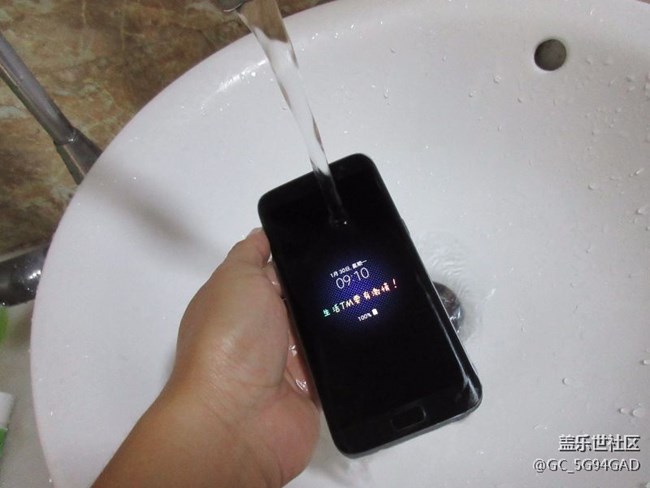 三星的產(chǎn)品感受就和這社區(qū)感受一樣……