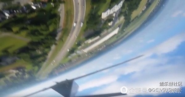 三星手機從飛機墜下，落地后完好無損，火了