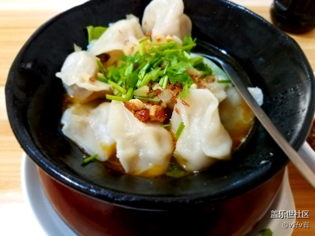 不喜歡排隊，不喜歡花椒，僅僅喜歡沒有骨頭的酸菜魚