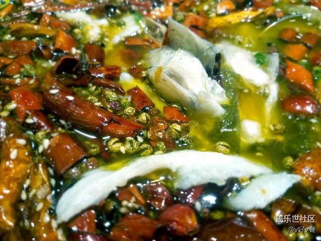 不喜歡排隊，不喜歡花椒，僅僅喜歡沒有骨頭的酸菜魚