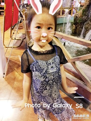 s8拍攝 自己加了水印