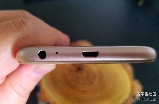 圖說三星Ga;axy J3