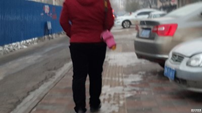 猜猜背的是啥？