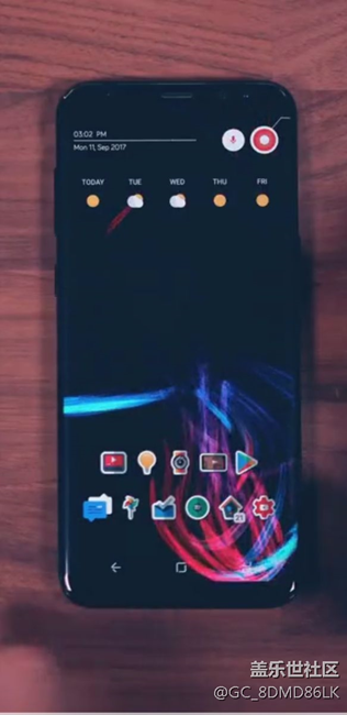 這款s8的動態(tài)主題太美了，大家看看哪里找得到？