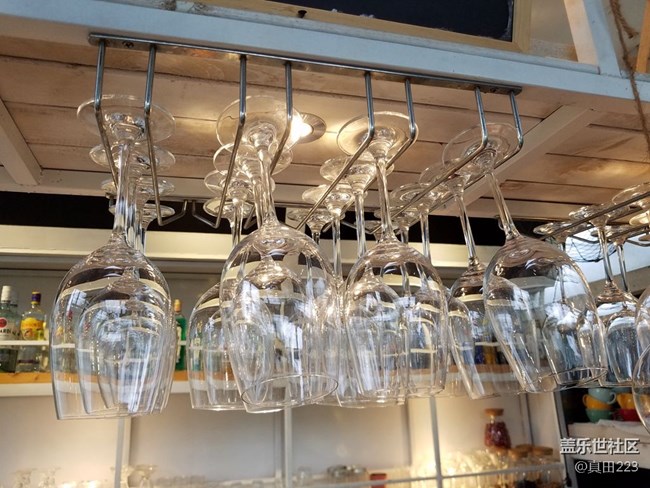 一個(gè)經(jīng)典設(shè)計(jì)的自我修養(yǎng)！三星領(lǐng)世8：重塑奢華，鑄就不凡