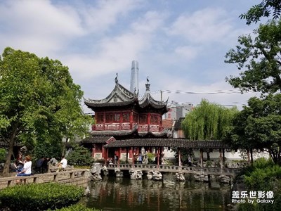 《秋天的故事》+豫園的秋色