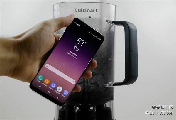 看著肉疼，當三星S8和蘋果iPhone 8放進攪拌機之后…