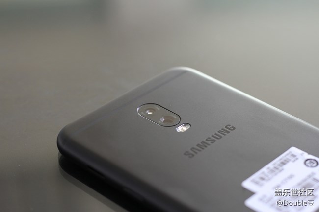 嘻哈新頑主：三星C8外觀賞析