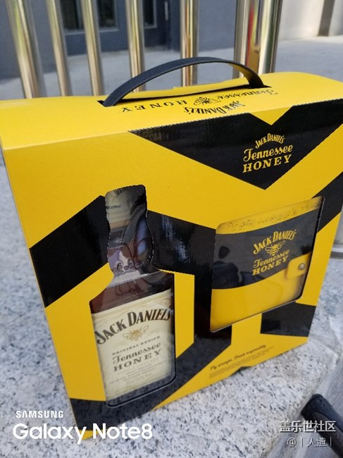 note8拍照真是很不錯(cuò)了。比起之前我的s6edgeplus強(qiáng)了很多。