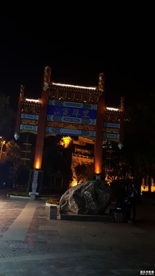 泉城濟(jì)南，寬厚里夜色