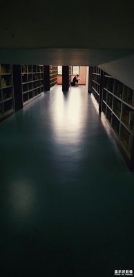 先把身邊拍好