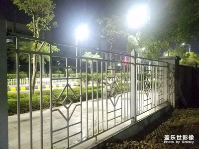 第一次晚上拍隨便拍的
