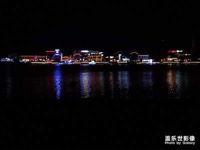 獨(dú)愛(ài)夜幕下的萬(wàn)達(dá)