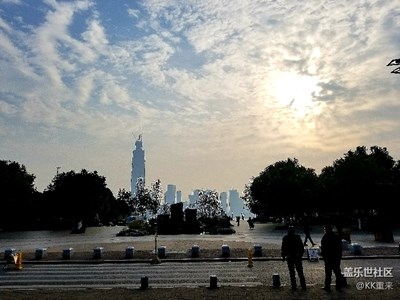 武漢江灘景&早杯咖啡