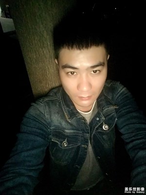 晚上拍的，沒有后期處理過，大家有什么建議嗎
