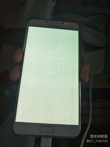 三星C9鎖屏卡屏