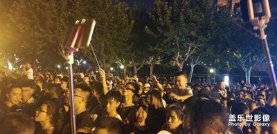 不得不服，夜拍相當(dāng)給力。