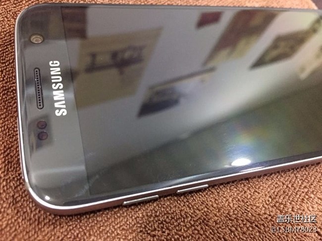S7屏幕脫膠已修復(fù)