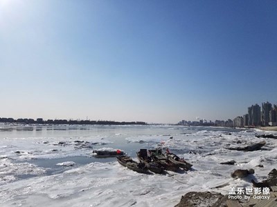 冬日鴨綠江