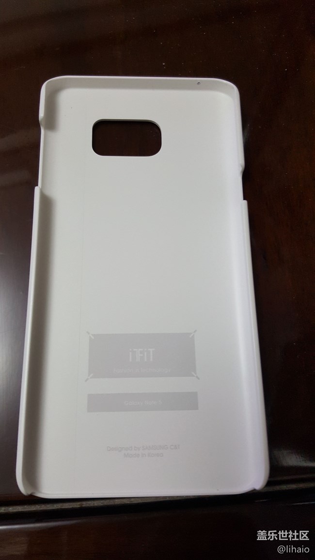 換個(gè)手機(jī)套再用一年