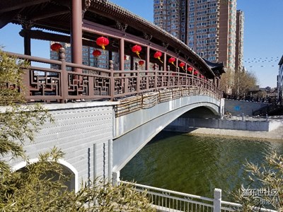 首都護(hù)城河景象