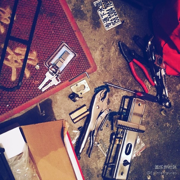 努力用優(yōu)秀的設(shè)備，拍出優(yōu)秀的照片