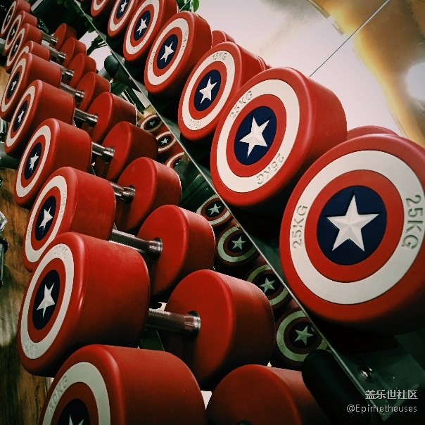 努力用優(yōu)秀的設(shè)備，拍出優(yōu)秀的照片