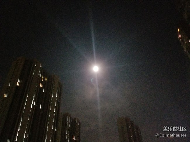 努力用優(yōu)秀的設(shè)備，拍出優(yōu)秀的照片