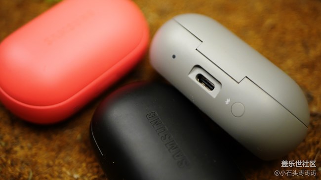 新健身時(shí)尚體驗(yàn) Gear IconX 2018 上手圖賞 新健身時(shí)尚體驗(yàn) Gear IconX 2018 上手圖賞