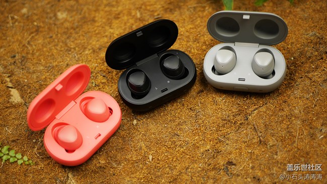 新健身時(shí)尚體驗(yàn) Gear IconX 2018 上手圖賞 新健身時(shí)尚體驗(yàn) Gear IconX 2018 上手圖賞
