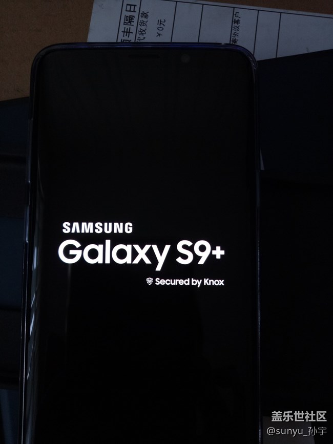 十號下午三點多到貨，開機上手，附圖（s9p，黑色，128G）