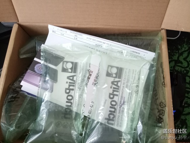 十號下午三點多到貨，開機上手，附圖（s9p，黑色，128G）