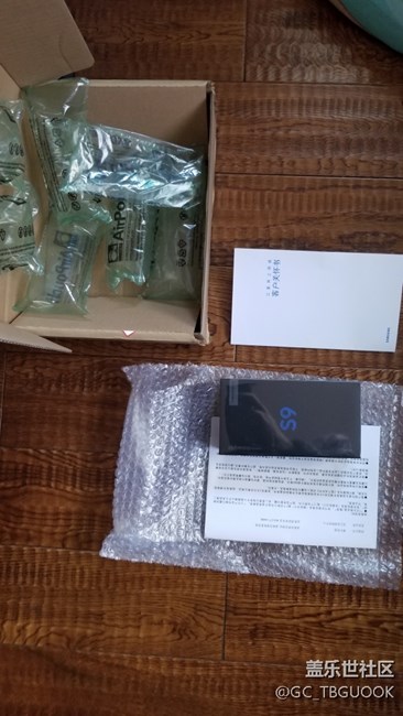 包裝里怎么沒有先行體驗手冊？