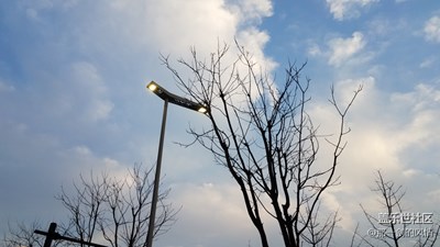 美麗的景色就在我們的身邊，只是匆匆的你沒發(fā)現(xiàn)而已！