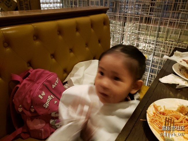 S9+為什么照相老是虛呢？