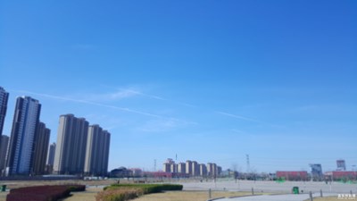 這兩張有區(qū)別嗎？