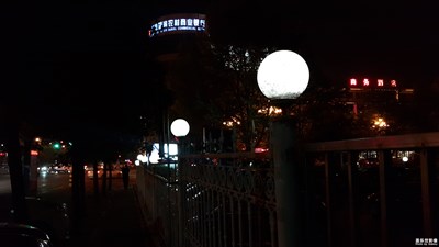 夜幕下的燈光