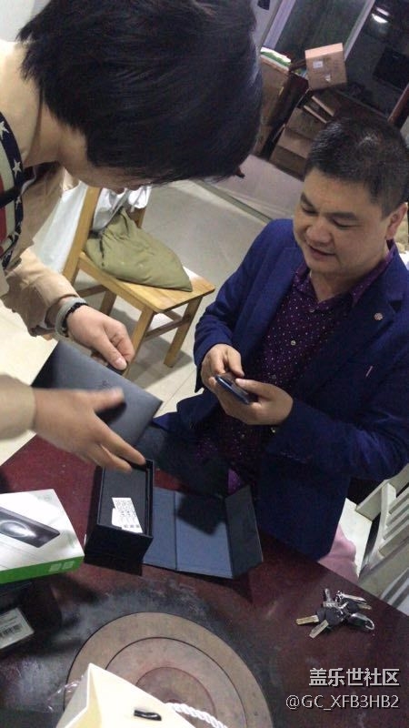 貴州省貴陽分司遵義小區(qū)大興路體驗(yàn)店促銷員陳煒