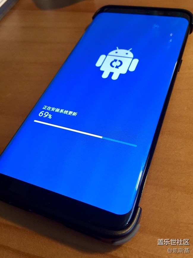 慶祝升級(jí)8.0，分享一個(gè)手機(jī)框