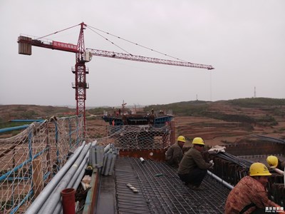 【我的手機(jī)在說話】+這么高，我好害怕