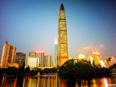 【中國(guó)最美瞬間】深圳夜景--改革開(kāi)放最好的見(jiàn)證者