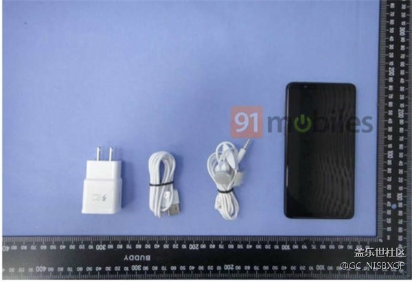 三星Galaxy A9 Star外觀確認：采用豎排雙攝